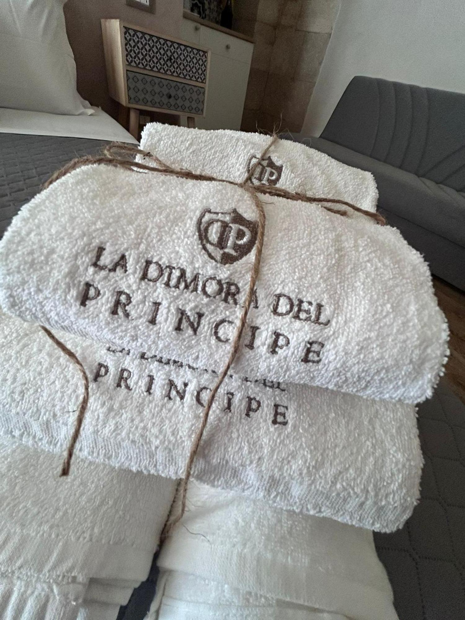 La Dimora Del Principe-Piano Terra Bed & Breakfast Trani Dış mekan fotoğraf