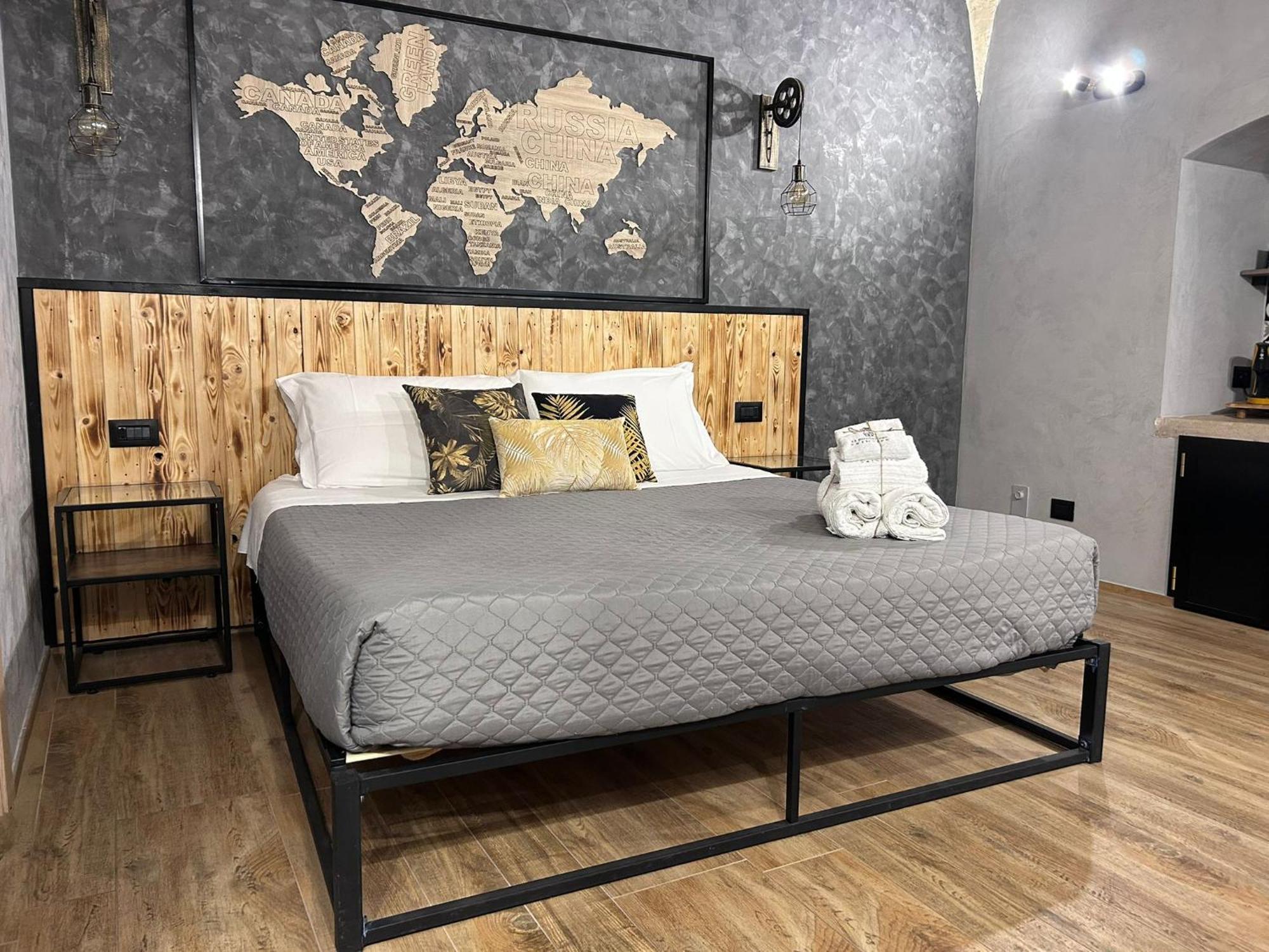 La Dimora Del Principe-Piano Terra Bed & Breakfast Trani Dış mekan fotoğraf